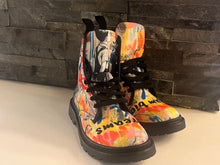 Load image into Gallery viewer, Women&#39;s Canvas Boots