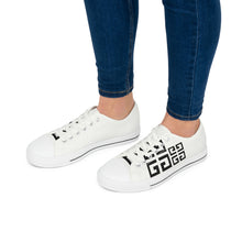 Load image into Gallery viewer, Women&#39;s Low Top Sneakers